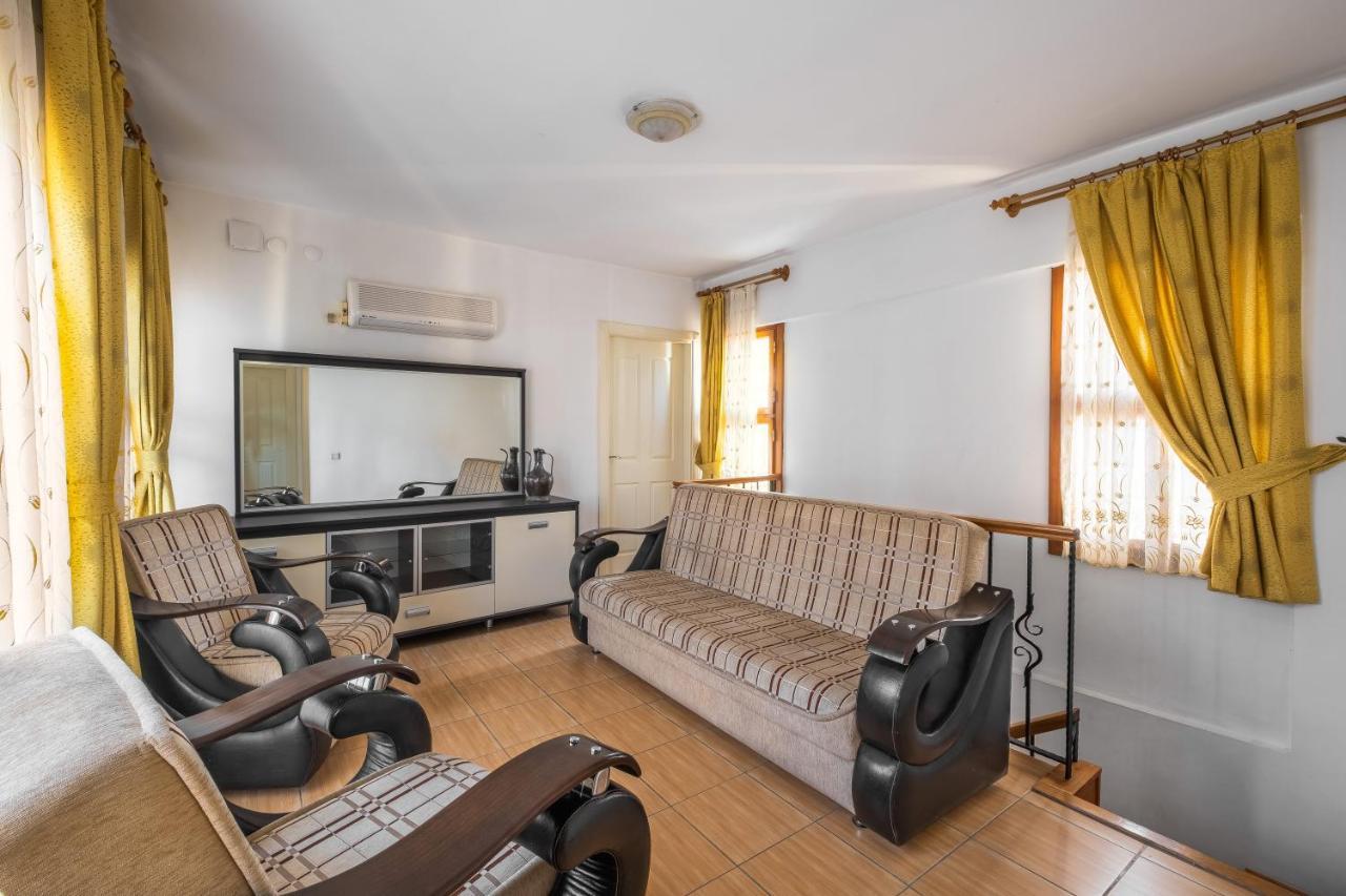 David People Boutique Hostel&Apart Antalya Bagian luar foto